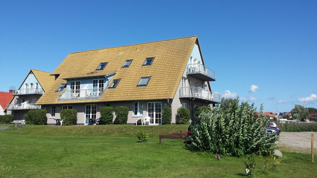 Hotel- & Ferienanlage Kapitaens-Haeuser Breege Exterior photo